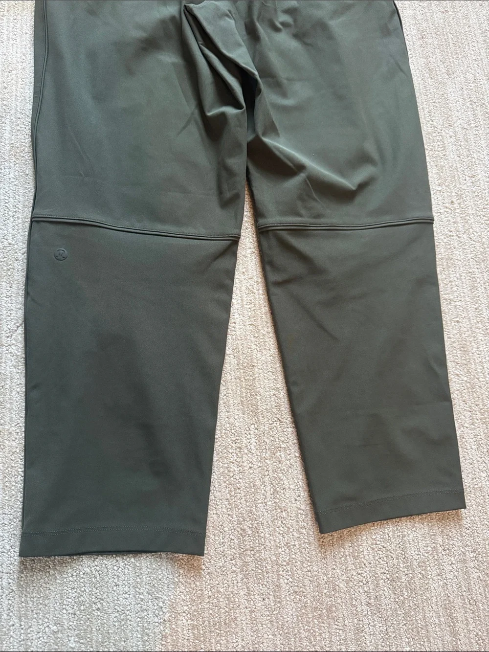Lululemon Woman's Size 8 Dark Olive Essential High-Rise Trouser Pocket Pants